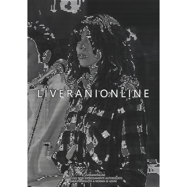 RETROSPETTIVA ALICE PSEUDONIMO DI CARLA BISSI CANTANTE NELLA FOTO ALICE PSEUDONIMO DI CARLA BISSI NELL\'ANNO 1981 VINCE IL FESTIVAL DI SANREMO CON LA CANZONE “PER ELISA“ AG ALDO LIVERANI SAS  