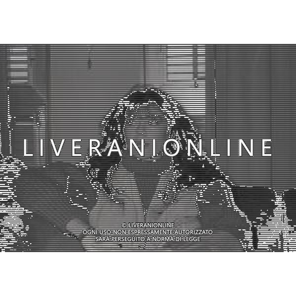 RETROSPETTIVA ALICE PSEUDONIMO DI CARLA BISSI CANTANTE NELLA FOTO ALICE PSEUDONIMO DI CARLA BISSI NELL\'ANNO 1982 A TERRAZZA MARTINI A MILANO AG ALDO LIVERANI SAS 