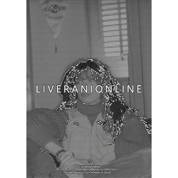 RETROSPETTIVA ALICE PSEUDONIMO DI CARLA BISSI CANTANTE NELLA FOTO ALICE PSEUDONIMO DI CARLA BISSI NELL\'ANNO 1982 A TERRAZZA MARTINI A MILANO AG ALDO LIVERANI SAS  