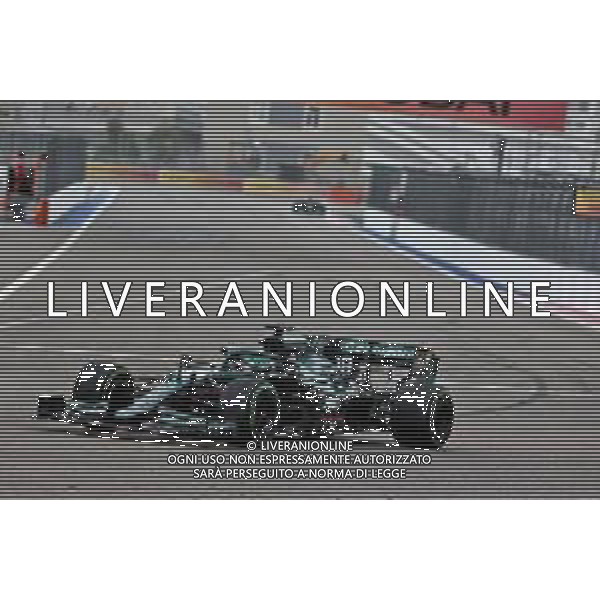 Lance Stroll (CDN) Aston Martin F1 Team AMR21. 26.09.2021. Formula 1 World Championship, Rd 15, Russian Grand Prix, Sochi Autodrom, Sochi, Russia, Race Day. - www.xpbimages.com, EMail: requests@xpbimages.com © Copyright: Batchelor / XPB Images/AGENZIA ALDO LIVERANI SAS - ITALY ONLY EDITORIAL USE ONLY