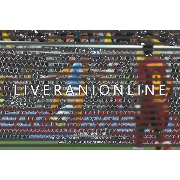 Lazio vs Roma Campionato Serie A TIM - 6 giornata Stadio Olimpico - Roma 26-09-2021 nella foto Gol sergej Milinkovic Savic ©Federico Gaetano/AGENZIA ALDO LIVERANI SAS