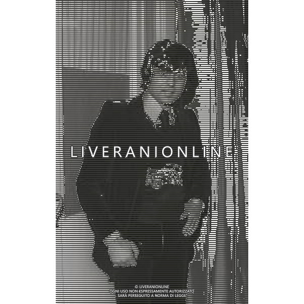 RETROSPETTIVA LITTLE TONY PSEUDONIMO DI ANTONIO CIACCI CANTANTE NELLA FOTO LITTLE TONY PSEUDONIMO DI ANTONIO CIACCI A SANREMO NELL\'ANNO 1974 AG ALDO LIVERANI SAS