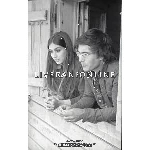 RETROSPETTIVA ALBANO CARRISI E ROMINA POWER CANTANTI NELLA FOTO ALBANO CARRISI E ROMINA POWER A SAINT VINCENT NELL\'ANNO 1974 AG ALDO LIVERANI SAS