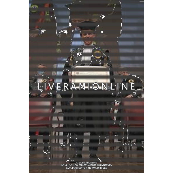 URBINO 27/09/2021 Laurea ad Honoris Causa al Tecnico della Nazionale Italiana di Calcio Roberto Mancini - nella foto: mister roberto mancini sul palco con la laurea ©Claudio Zamagni/Agenzia Aldo Liverani