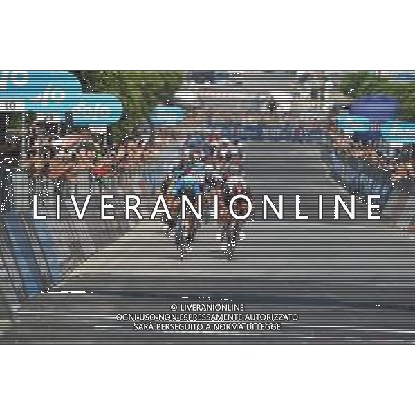 28-09-2021 Giro Di Sicilia; Tappa 01 Avola - Licata; 2021, Uae - Emirates; 2021, Eolo - Kometa; Molano, Sebastian; Albanese, Vincenzo; Licata; ©SIROTTI/AGENZIA ALDO LIVERANI SAS