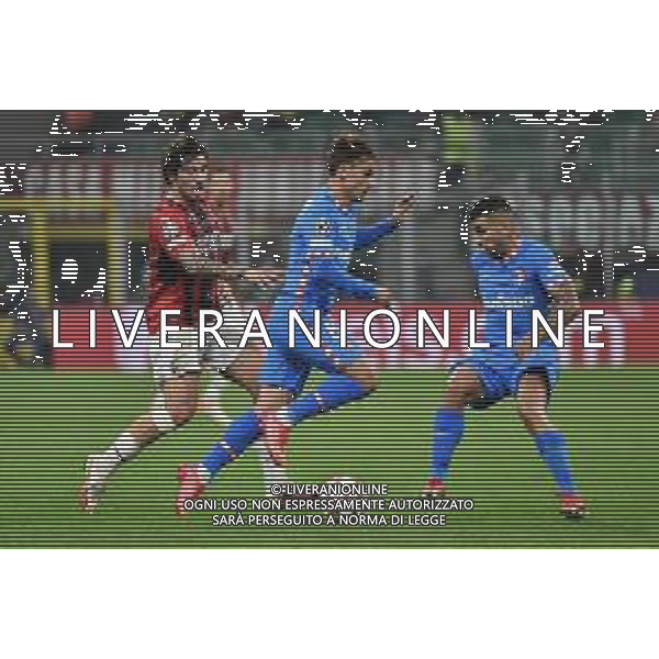 da SX Sandro Tonali (Milan) Antoine Griezmann (Atletico Madrid) e Angel Correa (Atletico Madrid) Milan vs Atletico Madrid UEFA Champions League fase a gironi 2a giornata - gruppo B Milano 28-09-2021 Stadio Giuseppe Meazza - San Siro foto Roberto Garavaglia/ag. Aldo Liverani sas /AGENZIA ALDO LIVERANI SAS