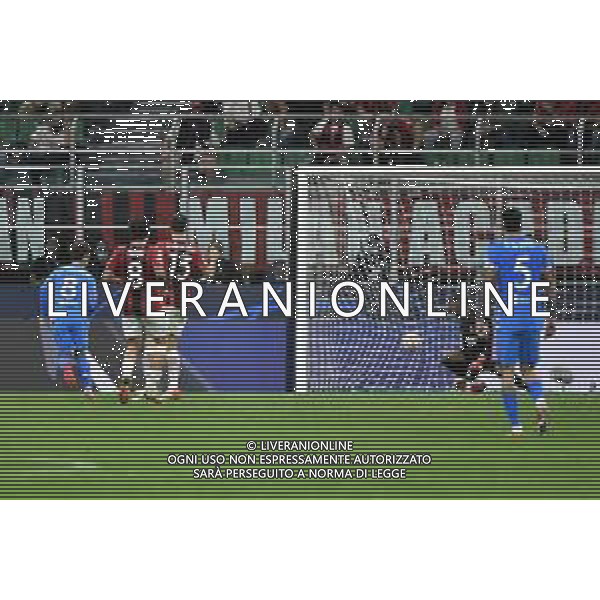 Antoine Griezmann (Atletico Madrid) segna il gol dell\'1 a 1 Milan vs Atletico Madrid UEFA Champions League fase a gironi 2a giornata - gruppo B Milano 28-09-2021 Stadio Giuseppe Meazza - San Siro foto Roberto Garavaglia/ag. Aldo Liverani sas /AGENZIA ALDO LIVERANI SAS