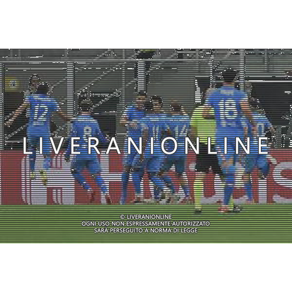 esultanza Atletico Madrid dopo il gol del 2 a 1 su rigore Luis Suarez Milan vs Atletico Madrid UEFA Champions League fase a gironi 2a giornata - gruppo B Milano 28-09-2021 Stadio Giuseppe Meazza - San Siro foto Roberto Garavaglia/ag. Aldo Liverani sas /AGENZIA ALDO LIVERANI SAS