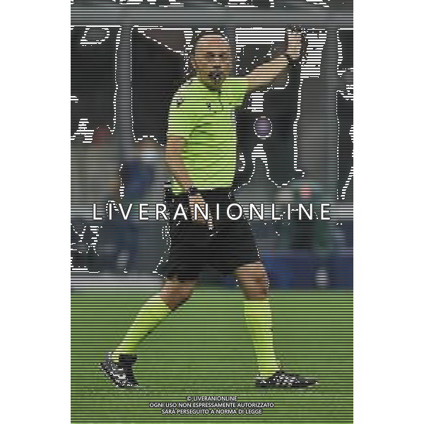 l\'arbitro Cuneyt Cakir (TUR) Milan vs Atletico Madrid UEFA Champions League fase a gironi 2a giornata - gruppo B Milano 28-09-2021 Stadio Giuseppe Meazza - San Siro foto Roberto Garavaglia/ag. Aldo Liverani sas /AGENZIA ALDO LIVERANI SAS
