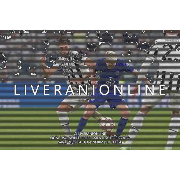 Torino 29.09.2021 Stadio Allianz Stadium ©Alessandro Falzone/Agenzia Aldo Liverani Juventus vs Chelsea Champions League 2021/2022 Nella foto : manuel Locatelli Jorginho ©FALZONE/AGENZIA ALDO LIVERANI SAS