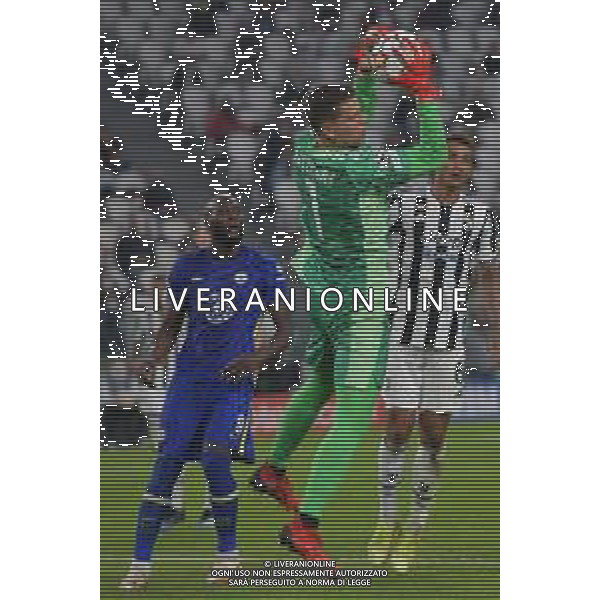 Torino 29.09.2021 Stadio Allianz Stadium ©Alessandro Falzone/Agenzia Aldo Liverani Juventus vs Chelsea Champions League 2021/2022 Nella foto : Wojciech Szczesny IN PARATA ©FALZONE/AGENZIA ALDO LIVERANI SAS
