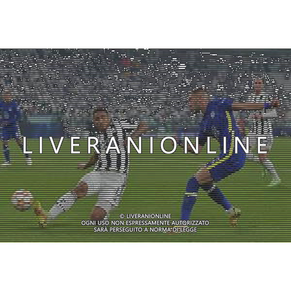 Torino 29.09.2021 Stadio Allianz Stadium ©Alessandro Falzone/Agenzia Aldo Liverani Juventus vs Chelsea Champions League 2021/2022 Nella foto : Hakim Ziyech-Danilo