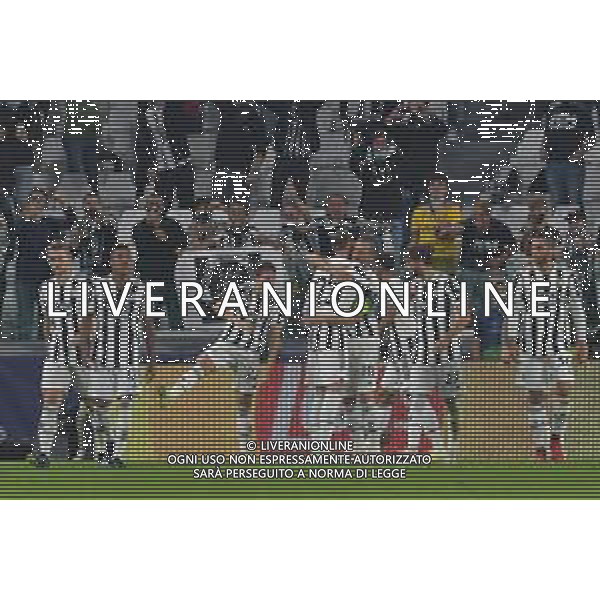 Torino 29.09.2021 Stadio Allianz Stadium ©Alessandro Falzone/Agenzia Aldo Liverani Juventus vs Chelsea Champions League 2021/2022 Nella foto : Esultanza gol di Federico Chiesa