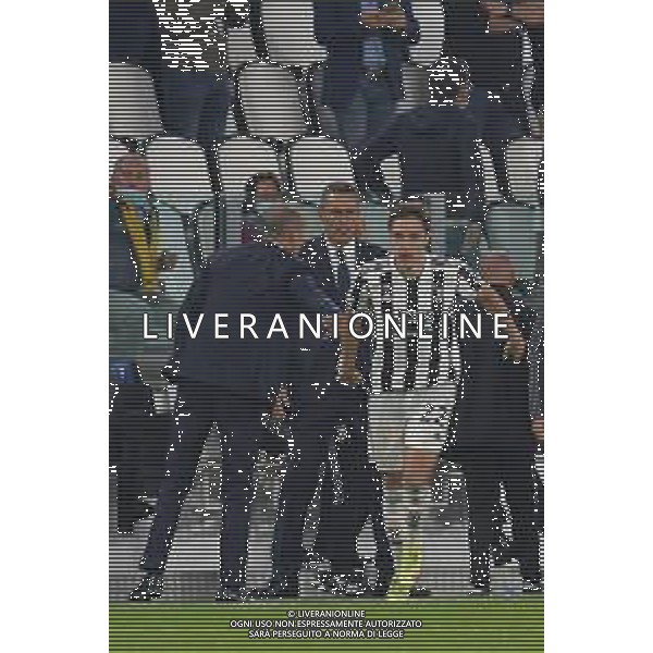 Torino 29.09.2021 Stadio Allianz Stadium ©Alessandro Falzone/Agenzia Aldo Liverani Juventus vs Chelsea Champions League 2021/2022 Nella foto : Esultanza gol di Federico Chiesa