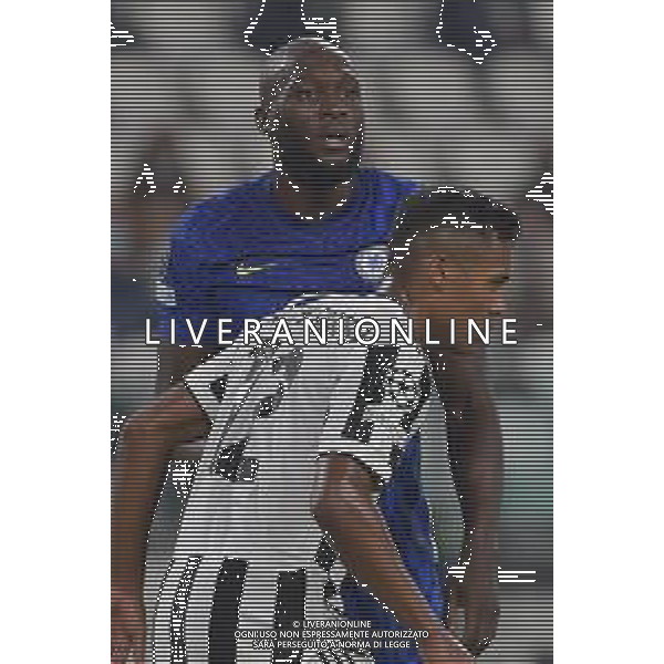 Torino 29.09.2021 Stadio Allianz Stadium ©Alessandro Falzone/Agenzia Aldo Liverani Juventus vs Chelsea Champions League 2021/2022 Nella foto : Romelu Lukaku-Alex Sandro