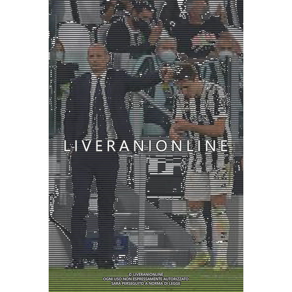 Torino 29.09.2021 Stadio Allianz Stadium ©Alessandro Falzone/Agenzia Aldo Liverani Juventus vs Chelsea Champions League 2021/2022 Nella foto : Massimiliano Allegri-Fedrico Chiesa