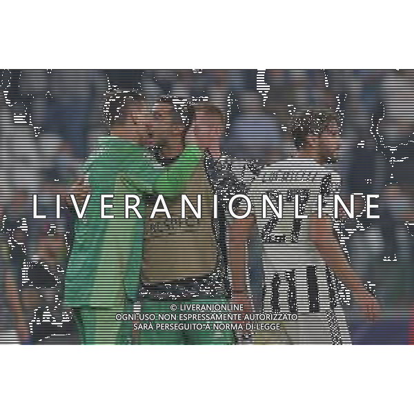 Torino 29.09.2021 Stadio Allianz Stadium ©Alessandro Falzone/Agenzia Aldo Liverani Juventus vs Chelsea Champions League 2021/2022 Nella foto : Wojciech Szczęsny-Mattia Perin