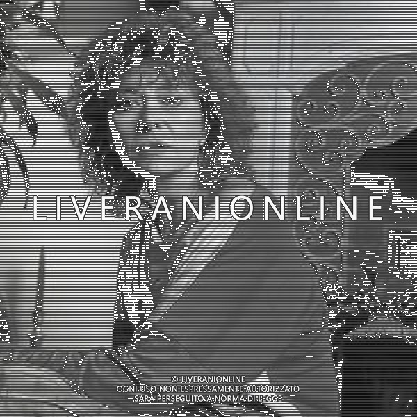 RETROSPETTIVA PAOLA QUATTRINI ATTRICE NELLA FOTO PAOLA QUATTRINI A MILANO NELL\'ANNO 1982  AG ALDO LIVERANI SAS 