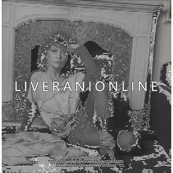 RETROSPETTIVA PAOLA QUATTRINI ATTRICE NELLA FOTO PAOLA QUATTRINI A MILANO NELL\'ANNO 1982  AG ALDO LIVERANI SAS 