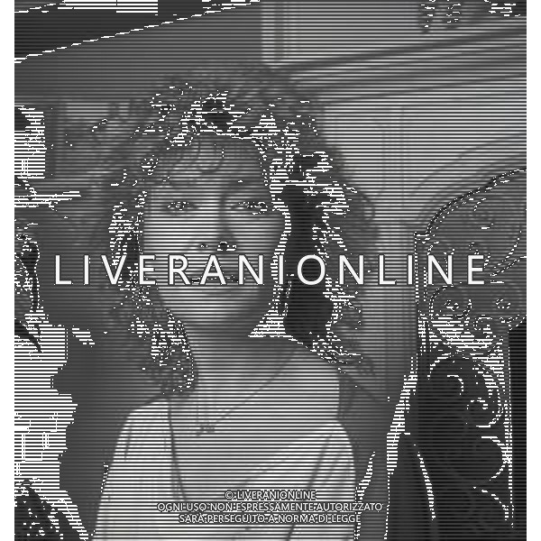 RETROSPETTIVA PAOLA QUATTRINI ATTRICE NELLA FOTO PAOLA QUATTRINI A MILANO NELL\'ANNO 1982  AG ALDO LIVERANI SAS 