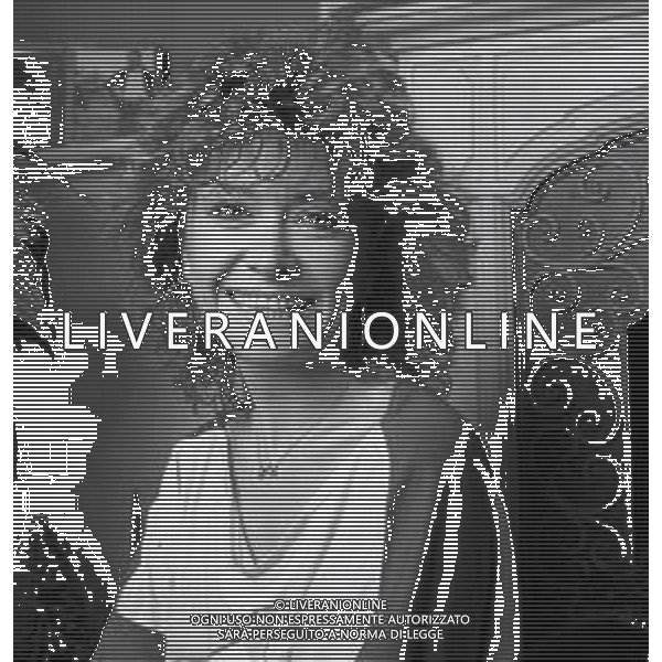 RETROSPETTIVA PAOLA QUATTRINI ATTRICE NELLA FOTO PAOLA QUATTRINI A MILANO NELL\'ANNO 1982  AG ALDO LIVERANI SAS 