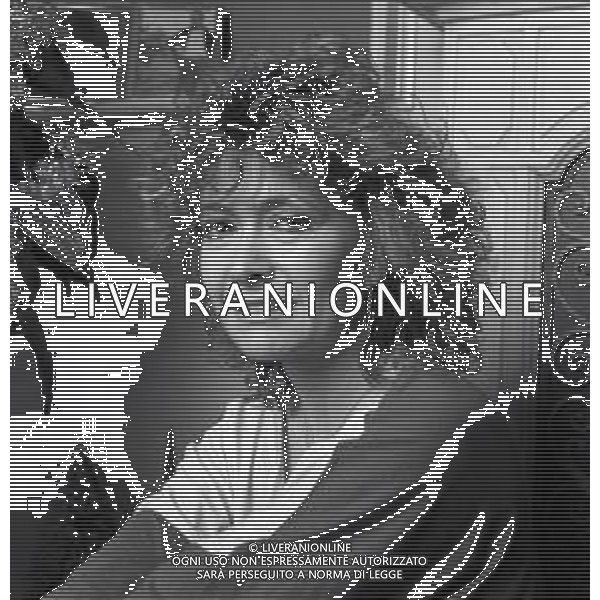 RETROSPETTIVA PAOLA QUATTRINI ATTRICE NELLA FOTO PAOLA QUATTRINI A MILANO NELL\'ANNO 1982  AG ALDO LIVERANI SAS 