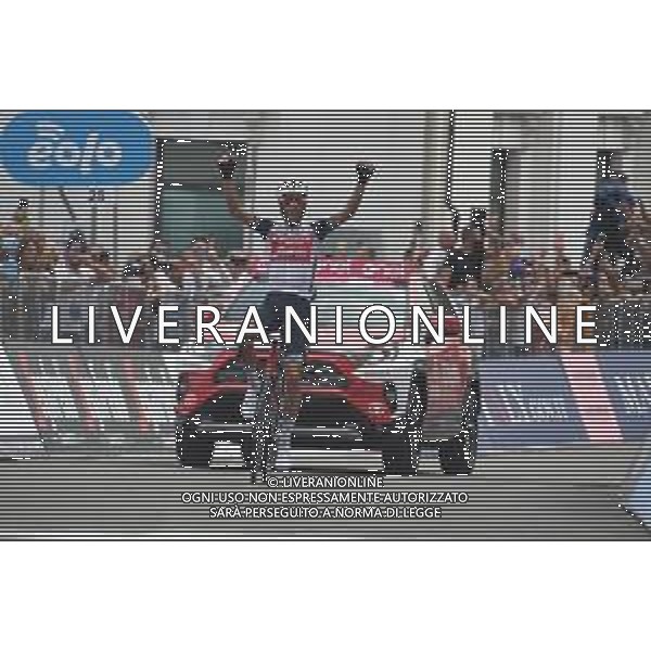 01-10-2021 Giro Di Sicilia; Tappa 04 Sant\'agata Di Militello - Mascali; 2021, Trek - Segafredo; Nibali, Vincenzo; Mascali; ©SIROTTI/AGENZIA ALDO LIVERANI SAS