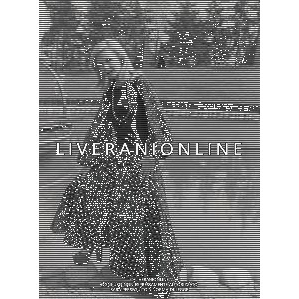 RETROSPETTIVA PAOLA QUATTRINI ATTRICE NELLA FOTO PAOLA QUATTRINI A MILANO NELL\'ANNO 1973 AG ALDO LIVERANI SAS 