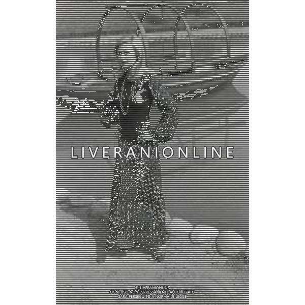 RETROSPETTIVA PAOLA QUATTRINI ATTRICE NELLA FOTO PAOLA QUATTRINI A MILANO NELL\'ANNO 1973 AG ALDO LIVERANI SAS 