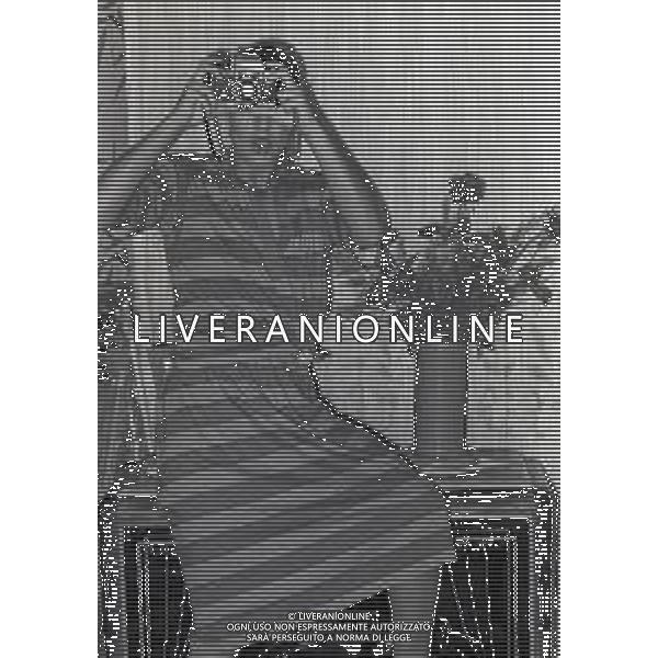 RETROSPETTIVA PATRIZIA CASELLI ATTRICE-CONDUTTRICE TELEVISIVA E SHOWGIRL ITALIANA NELLA FOTO PATRIZIA CASELLI A MILANO NELL\'ANNO 1979 AG ALDO LIVERANI SAS