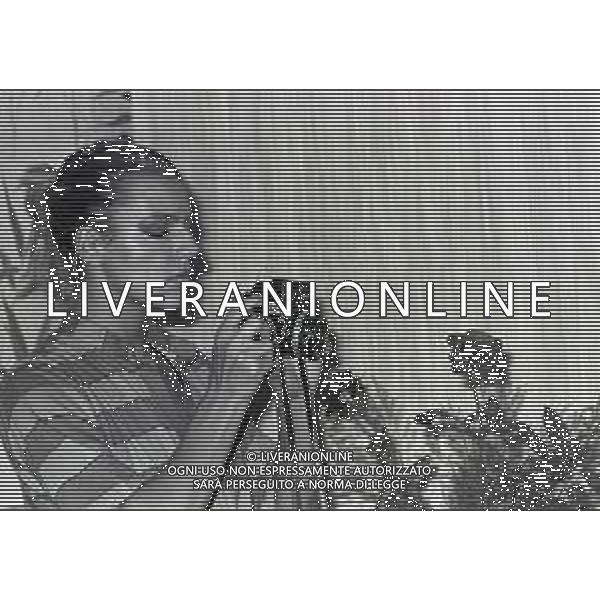 RETROSPETTIVA PATRIZIA CASELLI ATTRICE-CONDUTTRICE TELEVISIVA E SHOWGIRL ITALIANA NELLA FOTO PATRIZIA CASELLI A MILANO NELL\'ANNO 1979 AG ALDO LIVERANI SAS