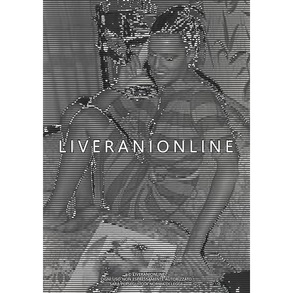 RETROSPETTIVA PATRIZIA CASELLI ATTRICE-CONDUTTRICE TELEVISIVA E SHOWGIRL ITALIANA NELLA FOTO PATRIZIA CASELLI A MILANO NELL\'ANNO 1979 AG ALDO LIVERANI SAS