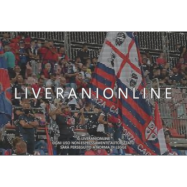 1-10-2021. Cagliari Calcio - Venezia F.C. 7° giornata Serie A calcio 2021-2022. Italia, Sardegna, Cagliari, Stadio Unipol Domus. Salvatore Moi/Aldo Liverani s.a.s. Nella foto: tifosi del cagliari in curva sud allo stadio Unipol Domus. ©MOI/AGENZIA ALDO LIVERANI SAS