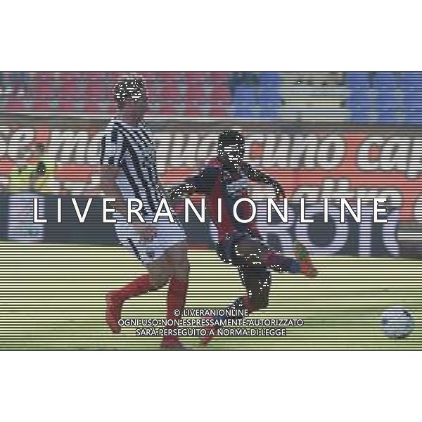 CROTONE - ASCOLI CAMPIONATO CALCIO SERIE BKT 02.10.2021 NELLA FOTO BASCHIROTTO E KARGBO ©ANDREA ROSITO/AGENZIA ALDO LIVERANI SAS