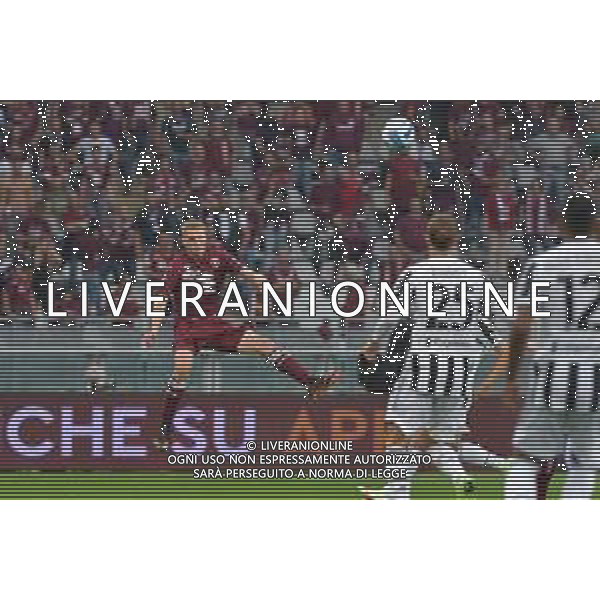 Torino 02.10.2021 Stadio Olimpico Grande Torino ©Alessandro Falzone/Agenzia Aldo Liverani Torino vs Juventus Serie A Tim 2021/2022 Nella foto : DAVID ZIMA ©FALZONE/AGENZIA ALDO LIVERANI SAS