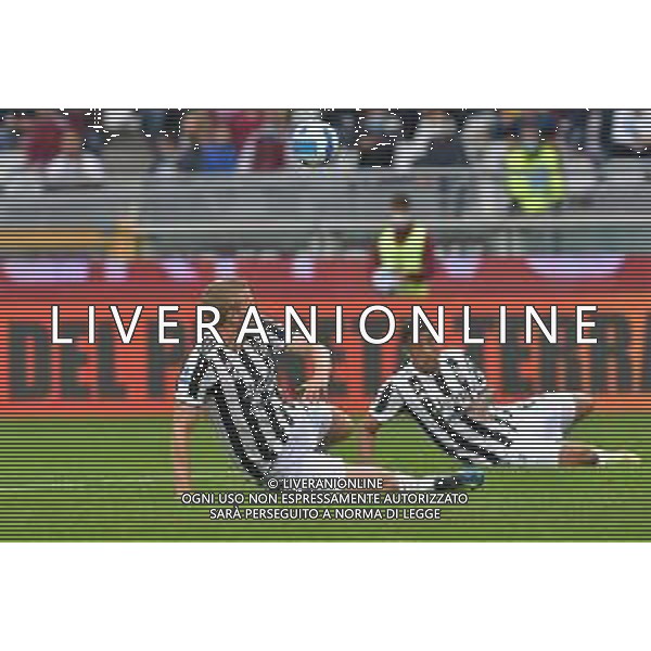 Torino 02.10.2021 Stadio Olimpico Grande Torino ©Alessandro Falzone/Agenzia Aldo Liverani Torino vs Juventus Serie A Tim 2021/2022 Nella foto : MATTHIJS DE LIGT- DANILO ©FALZONE/AGENZIA ALDO LIVERANI SAS