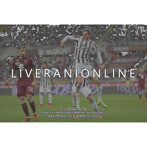 Torino 02.10.2021 Stadio Olimpico Grande Torino ©Alessandro Falzone/Agenzia Aldo Liverani Torino vs Juventus Serie A Tim 2021/2022 Nella foto : adrien rabiot ©FALZONE/AGENZIA ALDO LIVERANI SAS