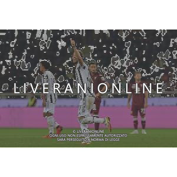 Torino 02.10.2021 Stadio Olimpico Grande Torino ©Alessandro Falzone/Agenzia Aldo Liverani Torino vs Juventus Serie A Tim 2021/2022 Nella foto : ESULTANZA DOPO IL GOL DI MANUEL LOCATELLI ©FALZONE/AGENZIA ALDO LIVERANI SAS