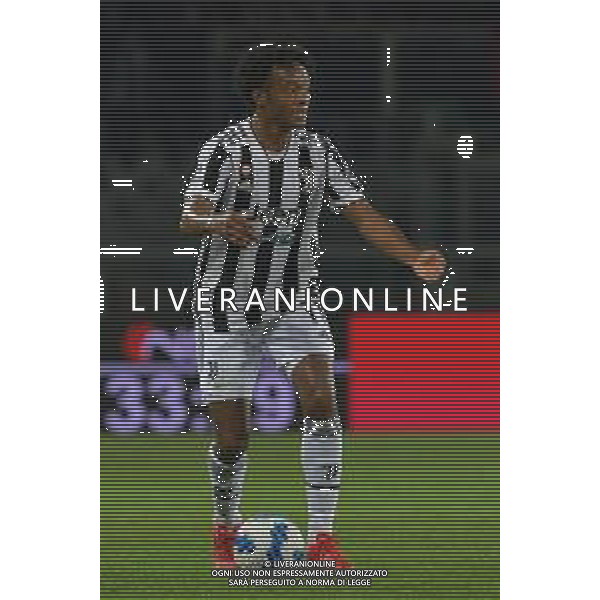 Torino 02.10.2021 Stadio Olimpico Grande Torino ©Alessandro Falzone/Agenzia Aldo Liverani Torino vs Juventus Serie A Tim 2021/2022 Nella foto : JUAN CUADRADO