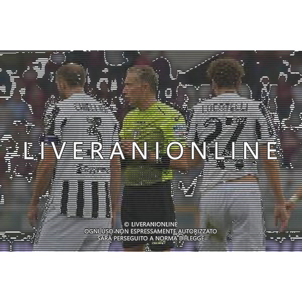 Torino 02.10.2021 Stadio Olimpico Grande Torino ©Alessandro Falzone/Agenzia Aldo Liverani Torino vs Juventus Serie A Tim 2021/2022 Nella foto : ARBITRO PAOLO VALERI