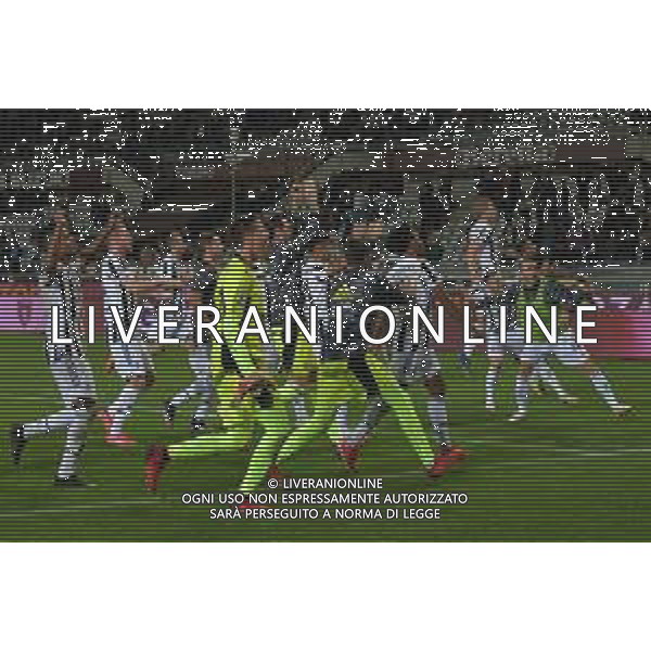 Torino 02.10.2021 Stadio Olimpico Grande Torino ©Alessandro Falzone/Agenzia Aldo Liverani Torino vs Juventus Serie A Tim 2021/2022 Nella foto : ESULTANZE FINALI