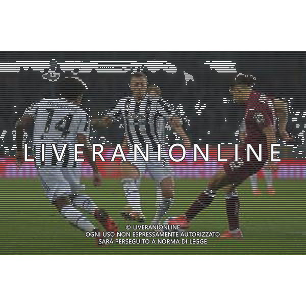 Torino 02.10.2021 Stadio Olimpico Grande Torino ©Alessandro Falzone/Agenzia Aldo Liverani Torino vs Juventus Serie A Tim 2021/2022 Nella foto : RICARDO RODRIGUEZ-FEDERICO BERNARDESCHI