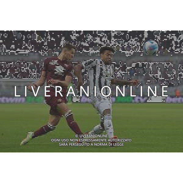 Torino 02.10.2021 Stadio Olimpico Grande Torino ©Alessandro Falzone/Agenzia Aldo Liverani Torino vs Juventus Serie A Tim 2021/2022 Nella foto : SASA LUKIC-WESTON MCKENNIE