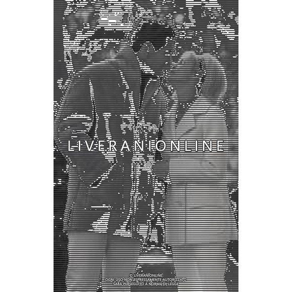 RETROSPETTIVA JANET LEIGH PSEUDONIMO JEANNET HELEN MORRISON ATTRICE NELLA FOTO JANET LEIGH A ROMA NELL\'ANNO 1966 CON IL QUARTO MARITO ROBERT BRANDT AG ALDO LIVERANI SAS