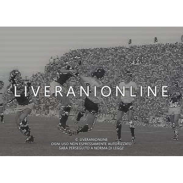 20-09-1981 CESENA CAMPIONATO DI CALCIO SERIE A CESENA -ROMA 1-1 NELLA FOTO BRUNO CONTI-LUCIANO MARANGON-MASSIMO STORGATO E VINICIO VERZA AG ALDO LIVERANI SAS