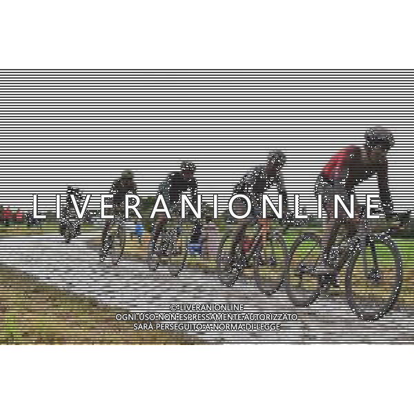03-10-2021 Paris - Roubaix; 2021, Israel Start Up Nation; 2021, Bahrain - Victorious; Boivin, Guillaume; Colbrelli, Sonny; FOTO STEFANO SIROTTI-AG ALDO LIVERANI SAS