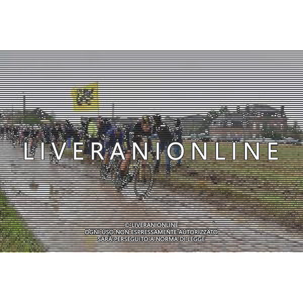 03-10-2021 Paris - Roubaix; 2021, Jumbo - Visma; Van Aert, Wout; FOTO STEFANO SIROTTI-AG ALDO LIVERANI SAS