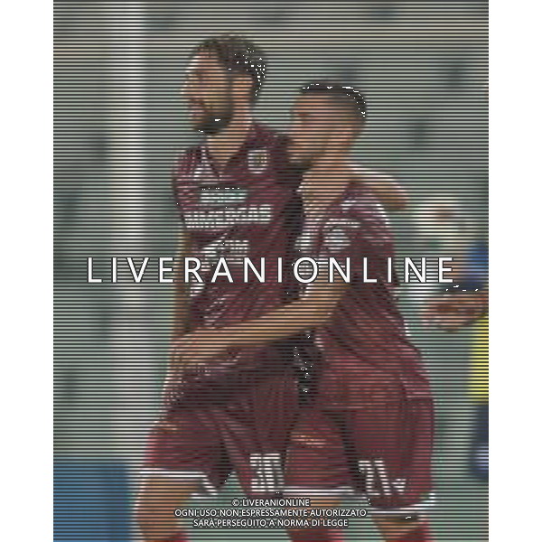 PESCARA - REGGIANA CAMPIONATO CALCIO SERIE C LEGA PRO 03.10.2021 NELLA FOTO ESULTANZA DOPO IL GOL SU RIGORE DI LUCA ZAMPARO ©SANTANDREA/AGENZIA ALDO LIVERANI SAS