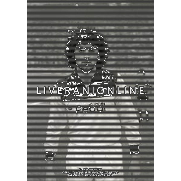 RETROSPETTIVA FRANCO BALDINI CALCIATORE NELLA FOTO FRANCO BALDINI CON LA MAGLIA DEL BOLOGNA CALCIO NELL\'ANNO 1981-1982 AG ALDO LIVERANI SAS