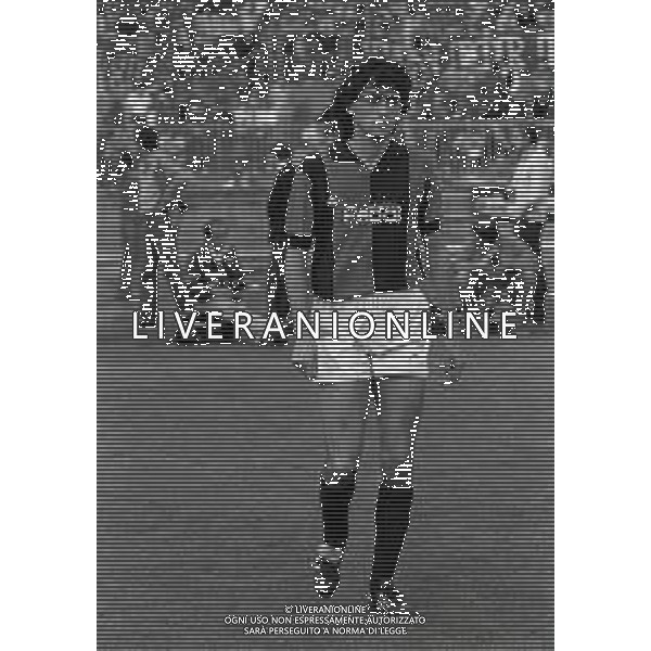 RETROSPETTIVA FRANCO BALDINI CALCIATORE NELLA FOTO FRANCO BALDINI CON LA MAGLIA DEL BOLOGNA CALCIO NELL\'ANNO 1981-1982 AG ALDO LIVERANI SAS